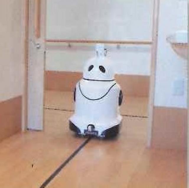 見守り介護ロボット