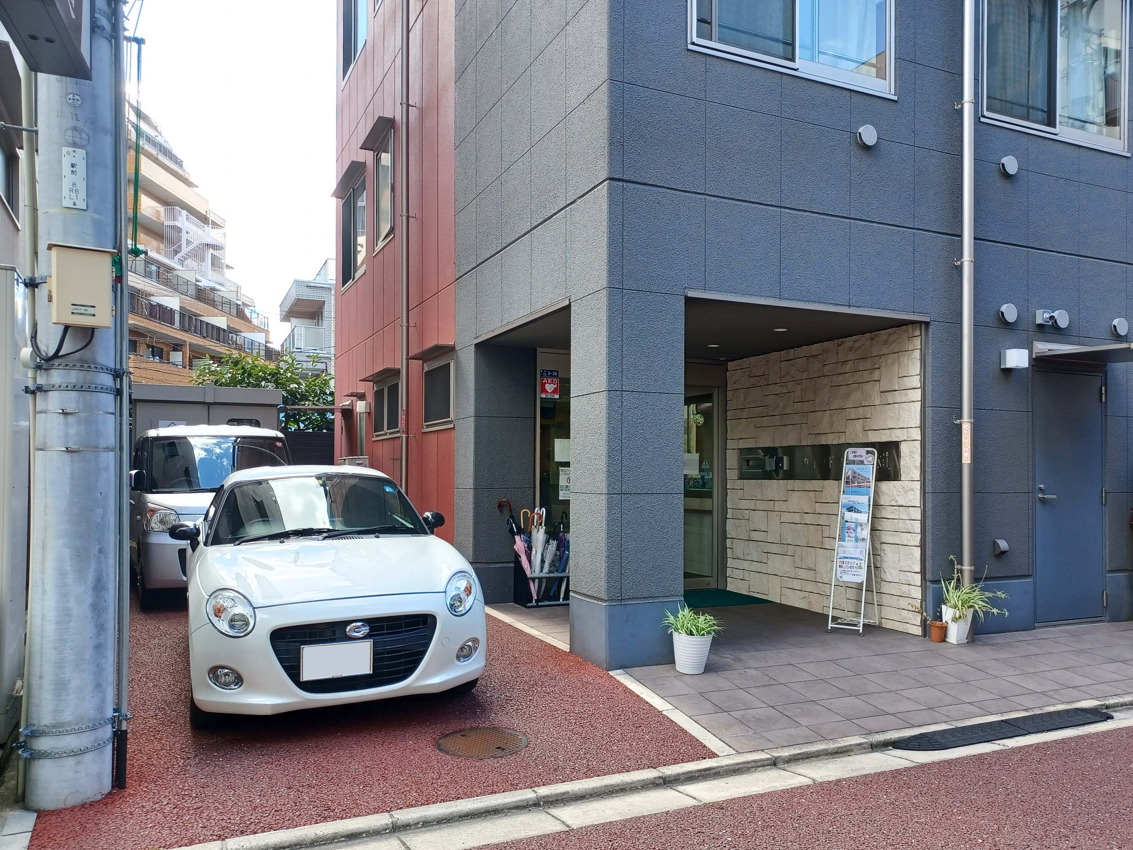 カインドコート住道の駐車場完備