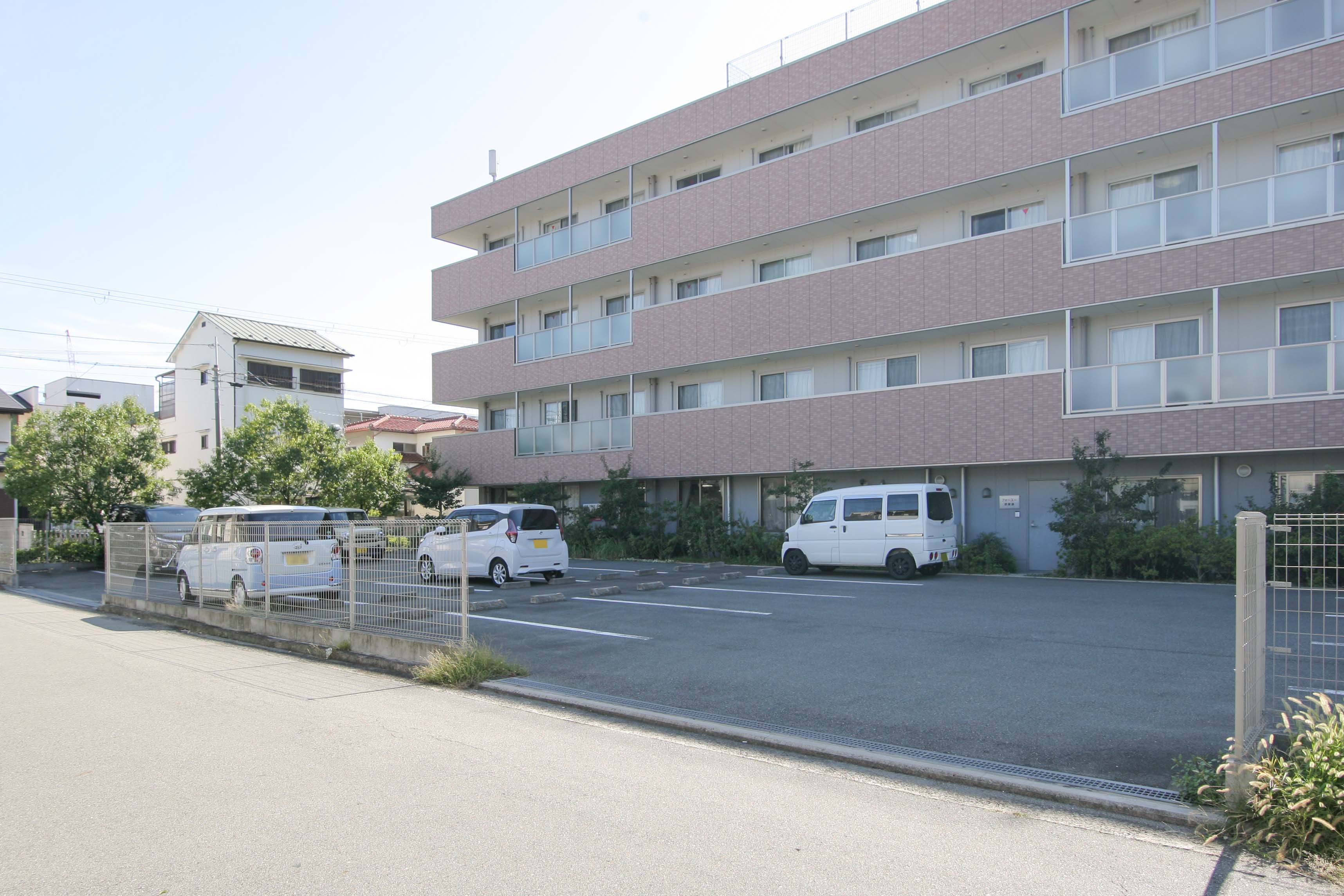 フォーユー堺東湊の駐車場完備