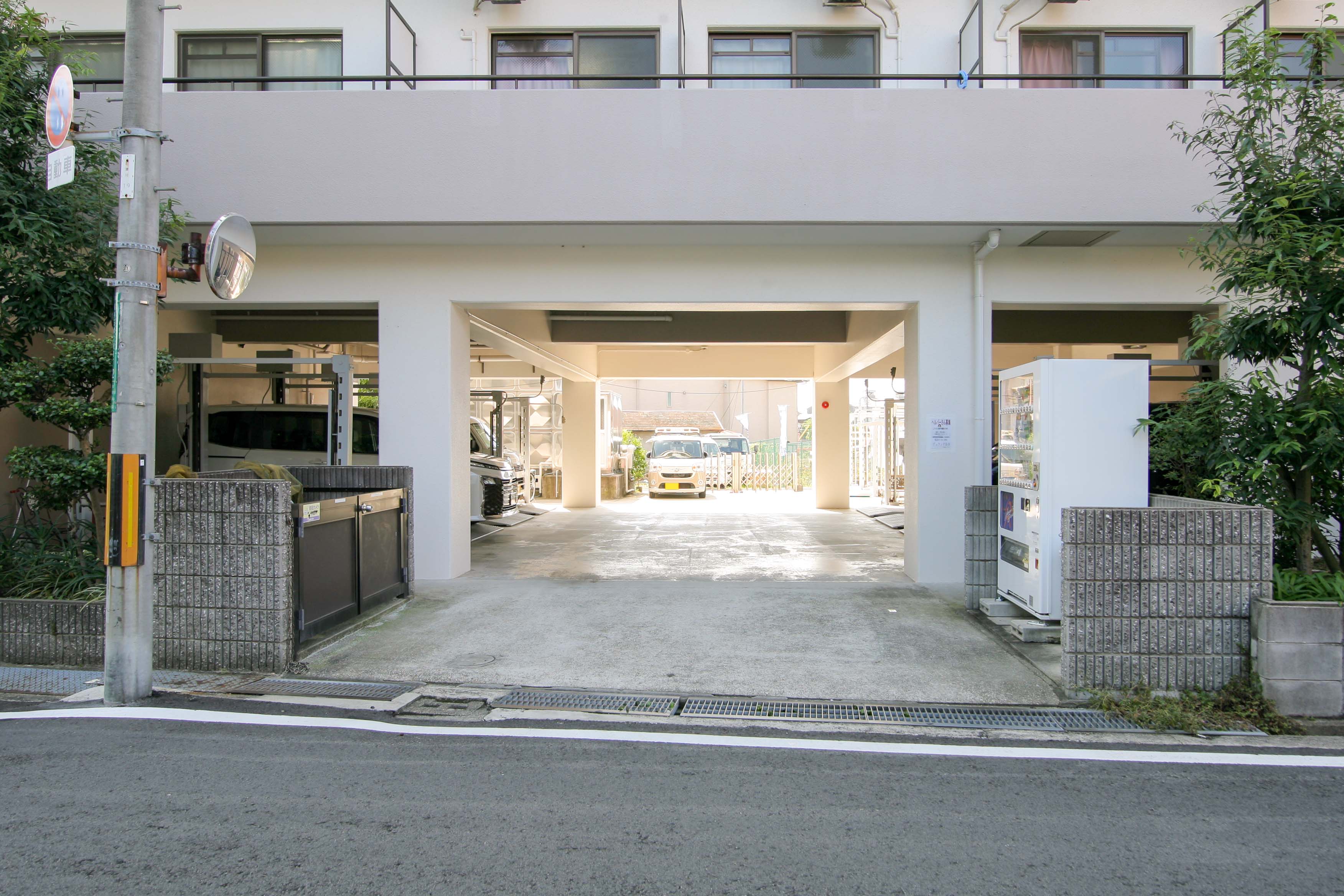 デュランタ浜寺の駐車場完備