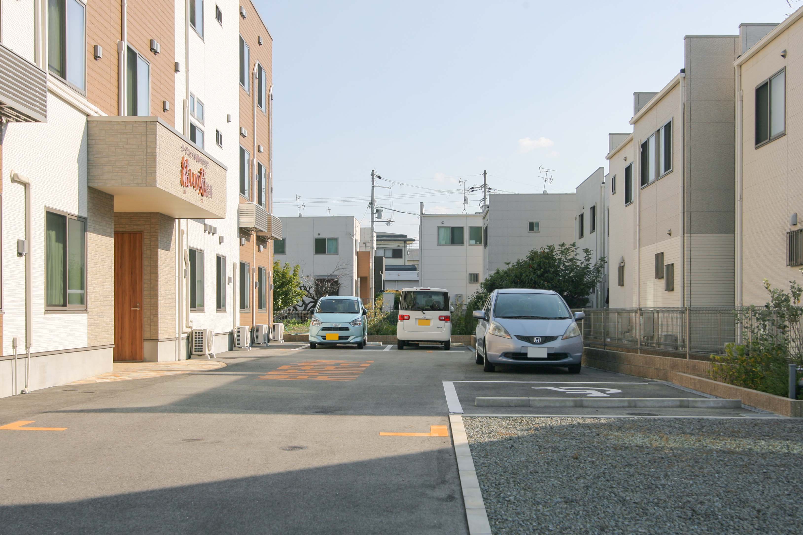 結いの苑深井の駐車場完備