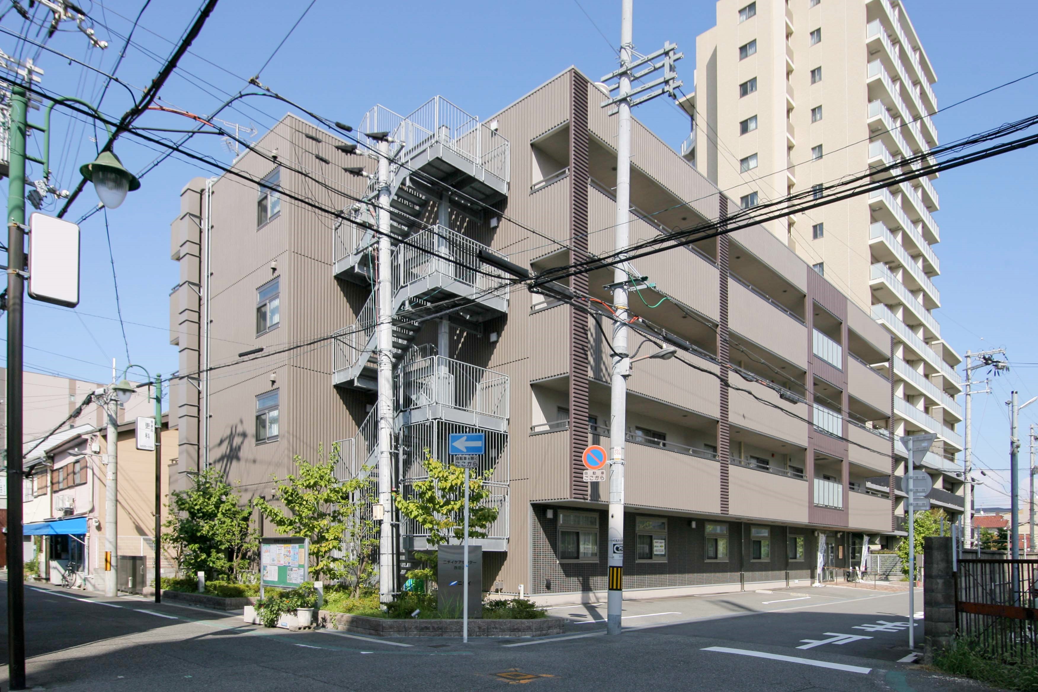 ニチイケアセンター西田辺の玄関