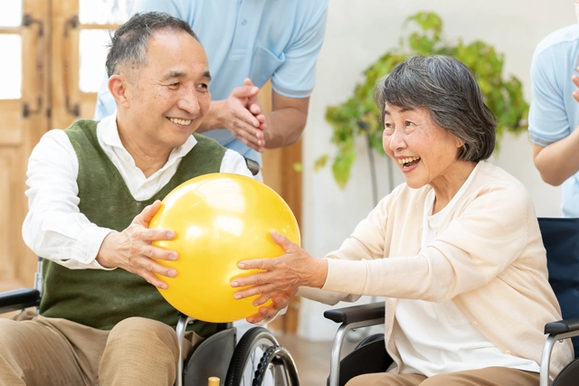 住宅型有料老人ホームの費用がまるわかり!入居金・月額費用の内訳と負担を軽減する方法