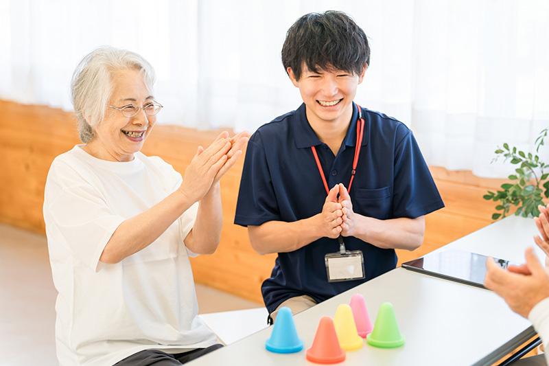 老健の入所条件|満たしても入れない5つの理由と対策も解説